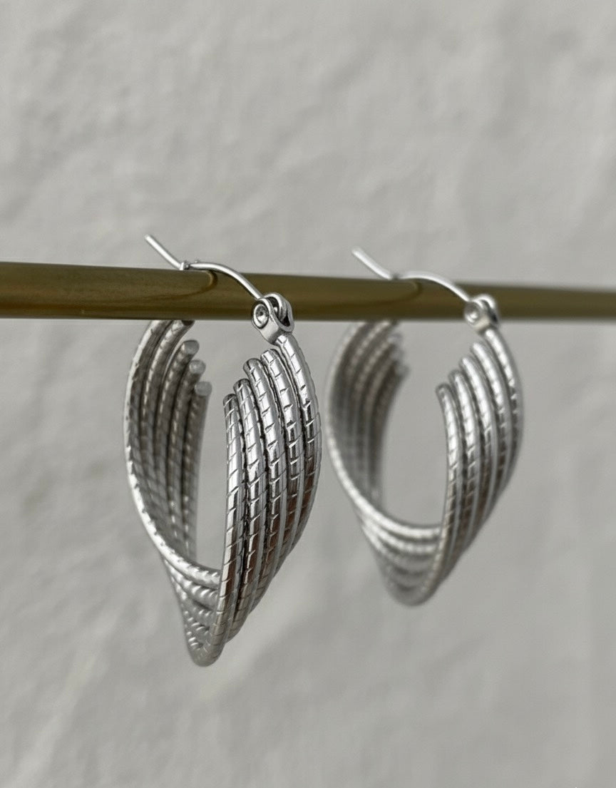 Rippled hoops