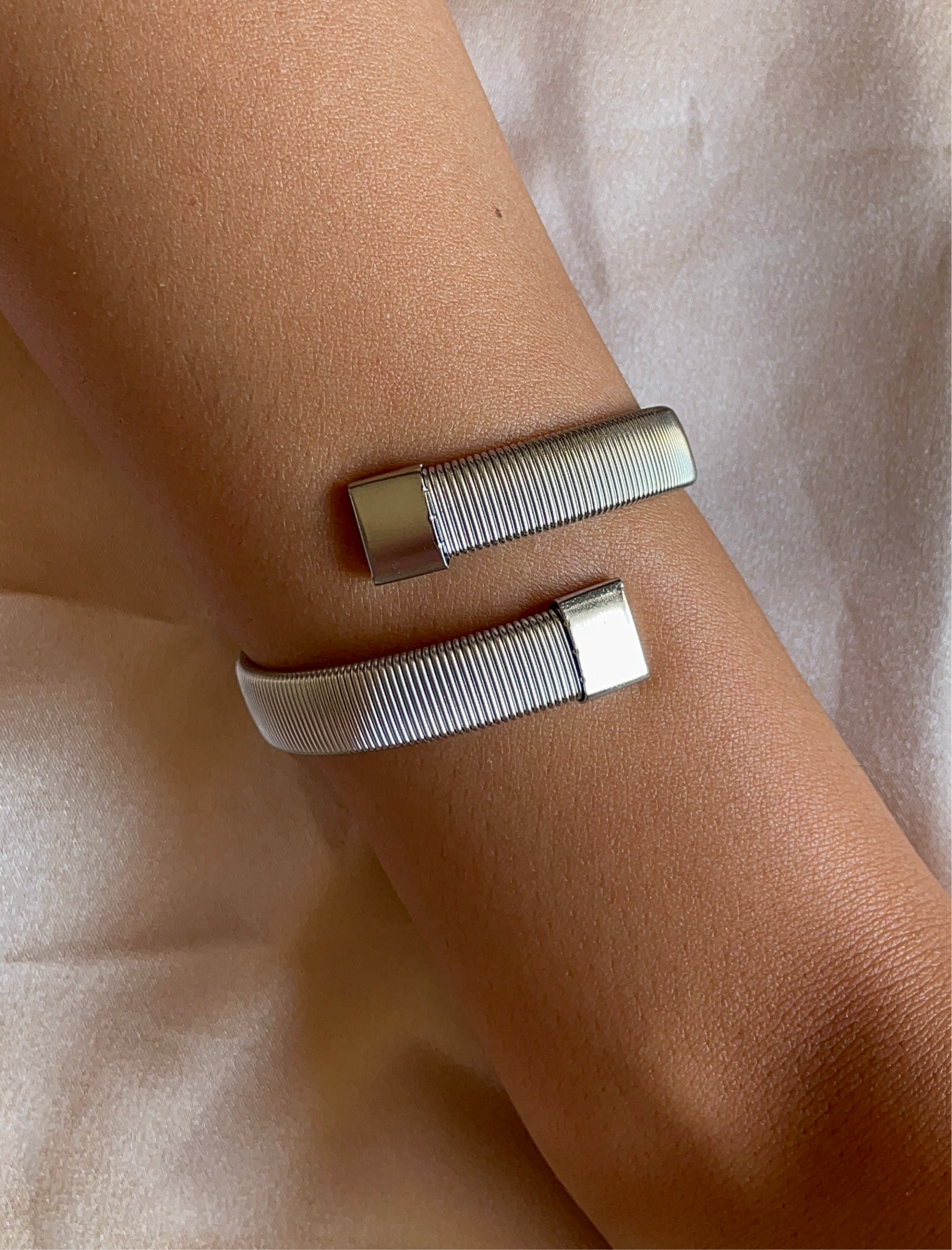 Rubbed bangles