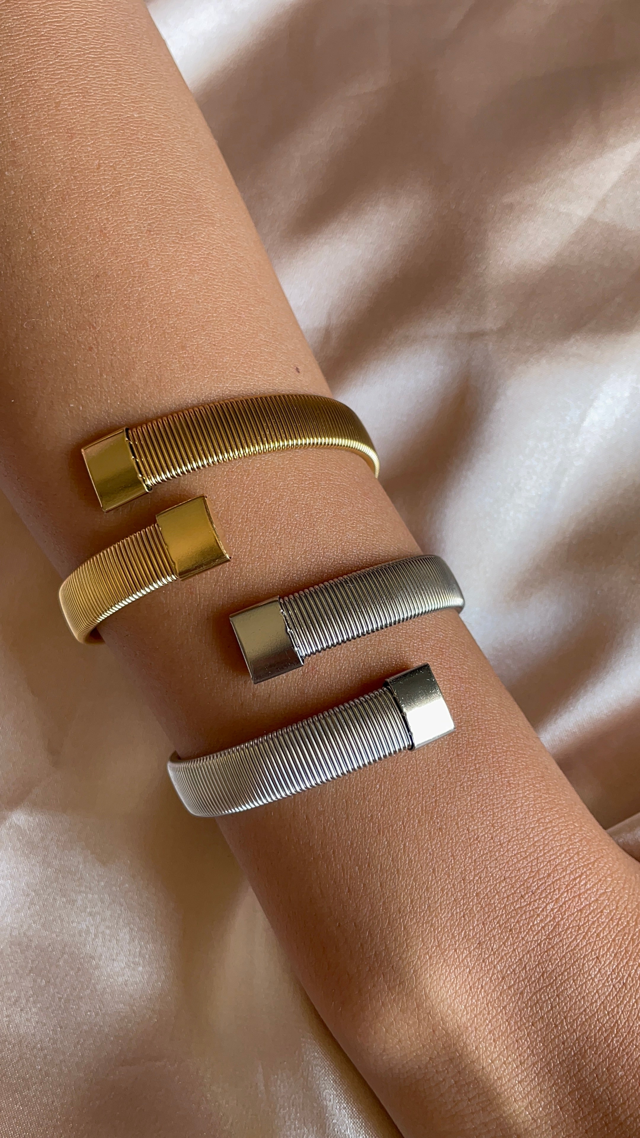 Rubbed bangles