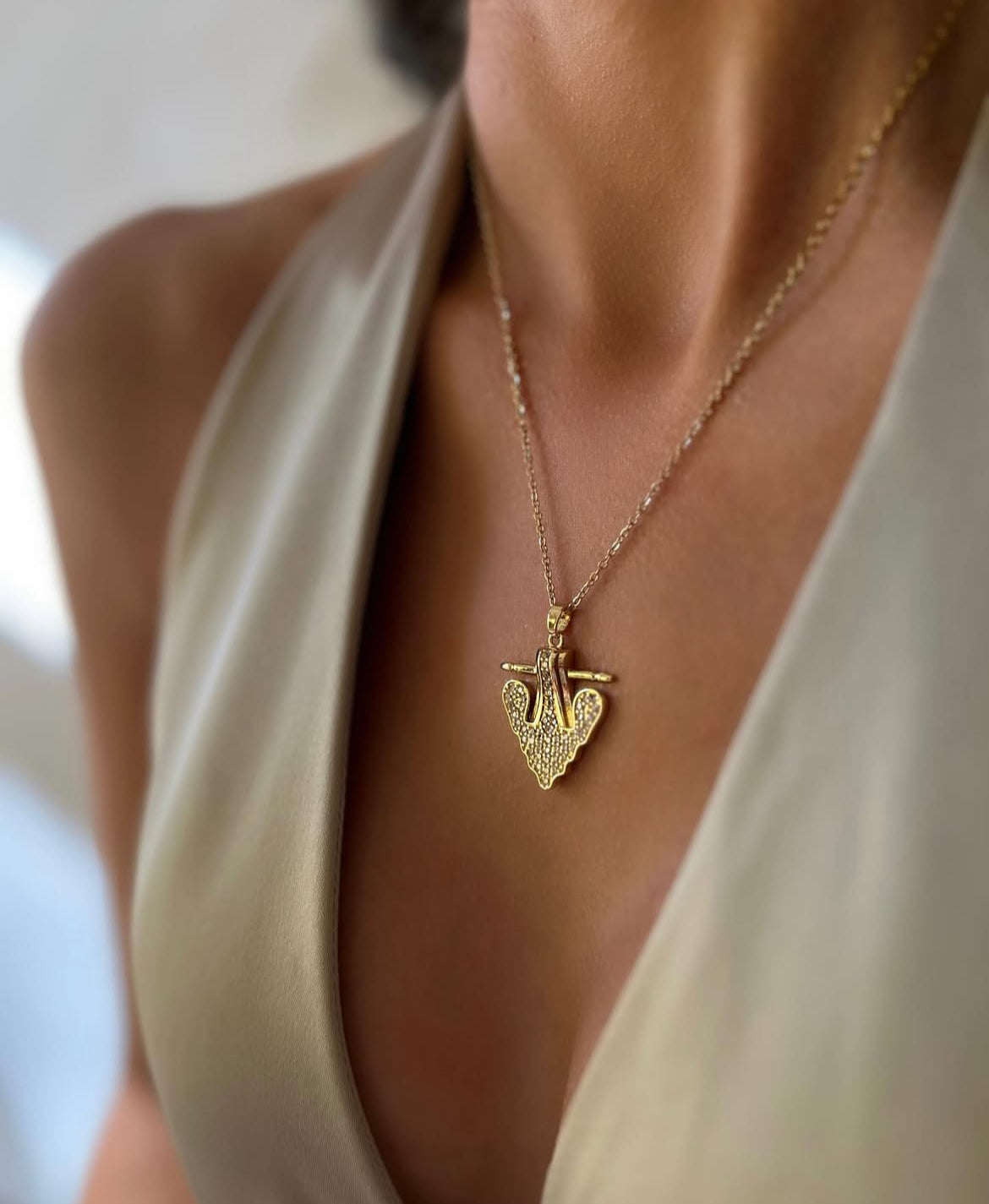 The royal pendant