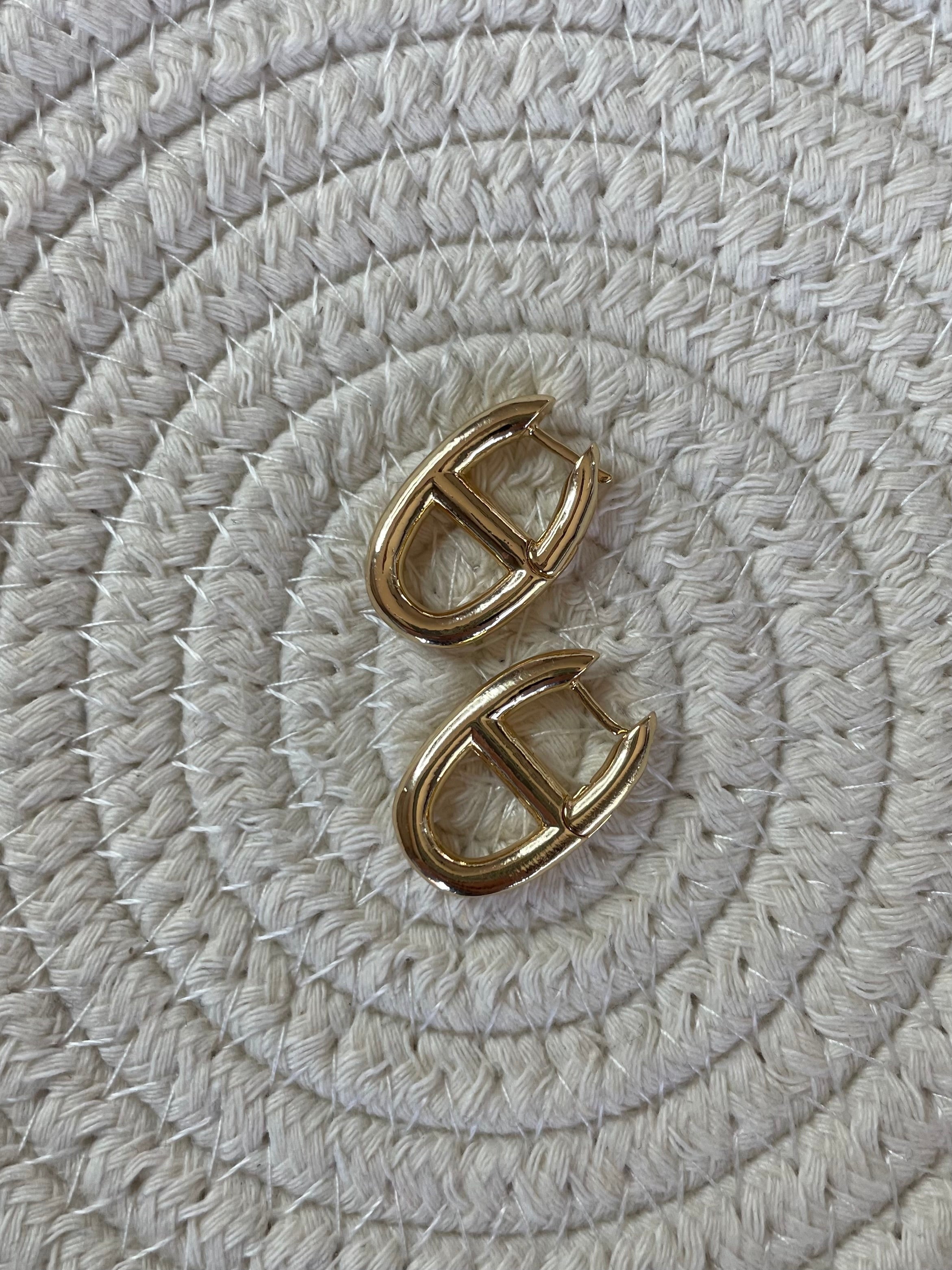 Single Chaîne d’Ancre earrings