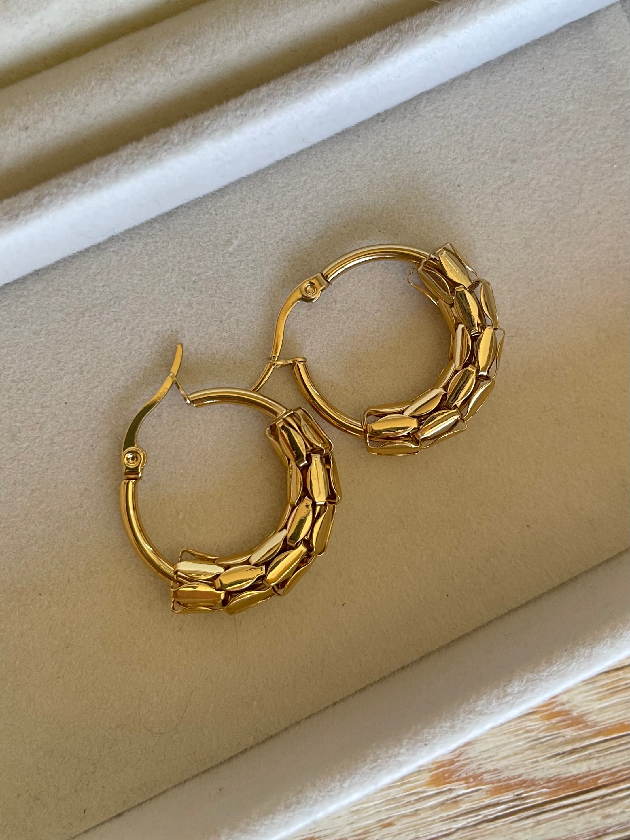 Serpenti gold hoops
