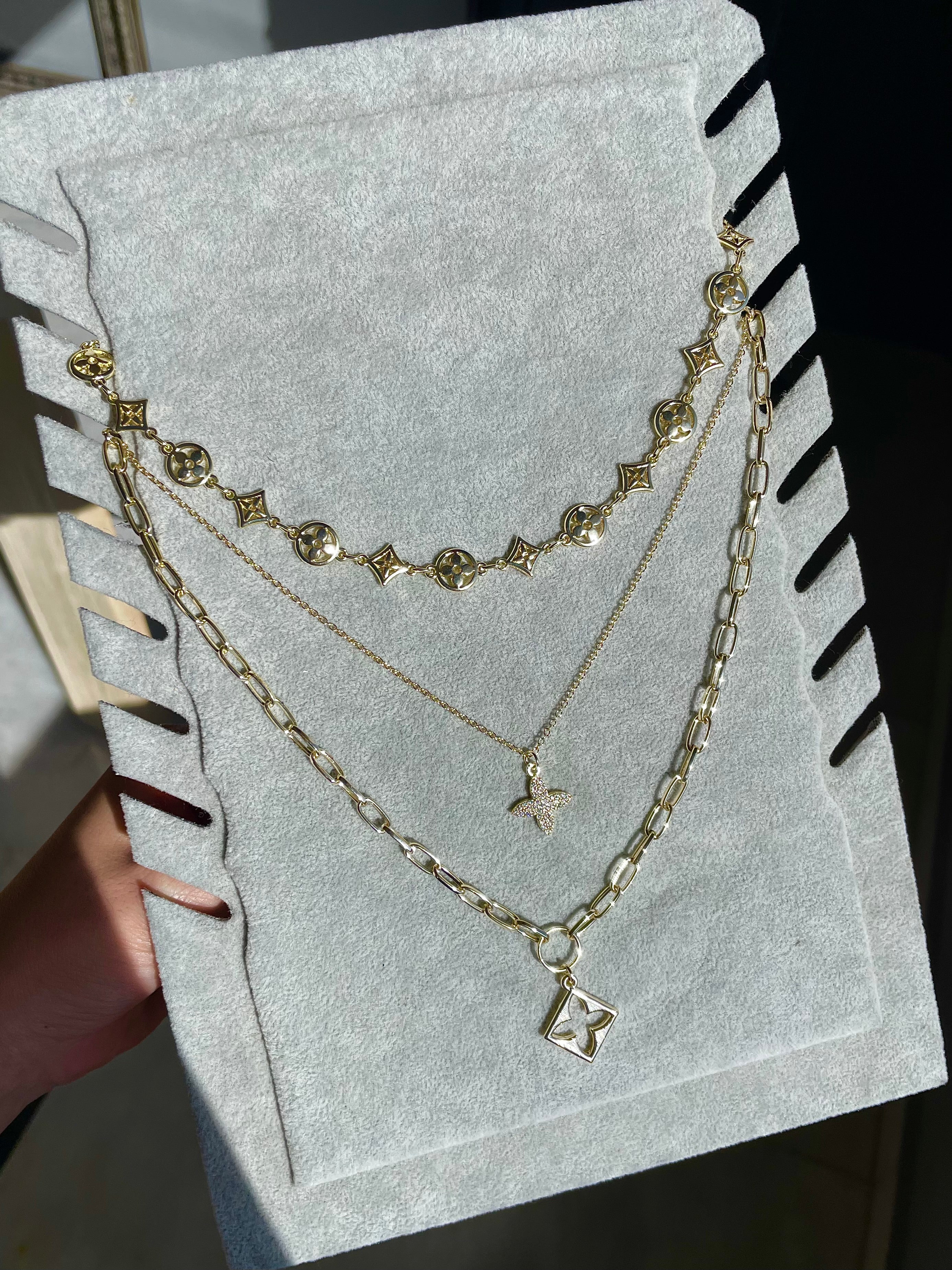 Layered harmony chain pendant