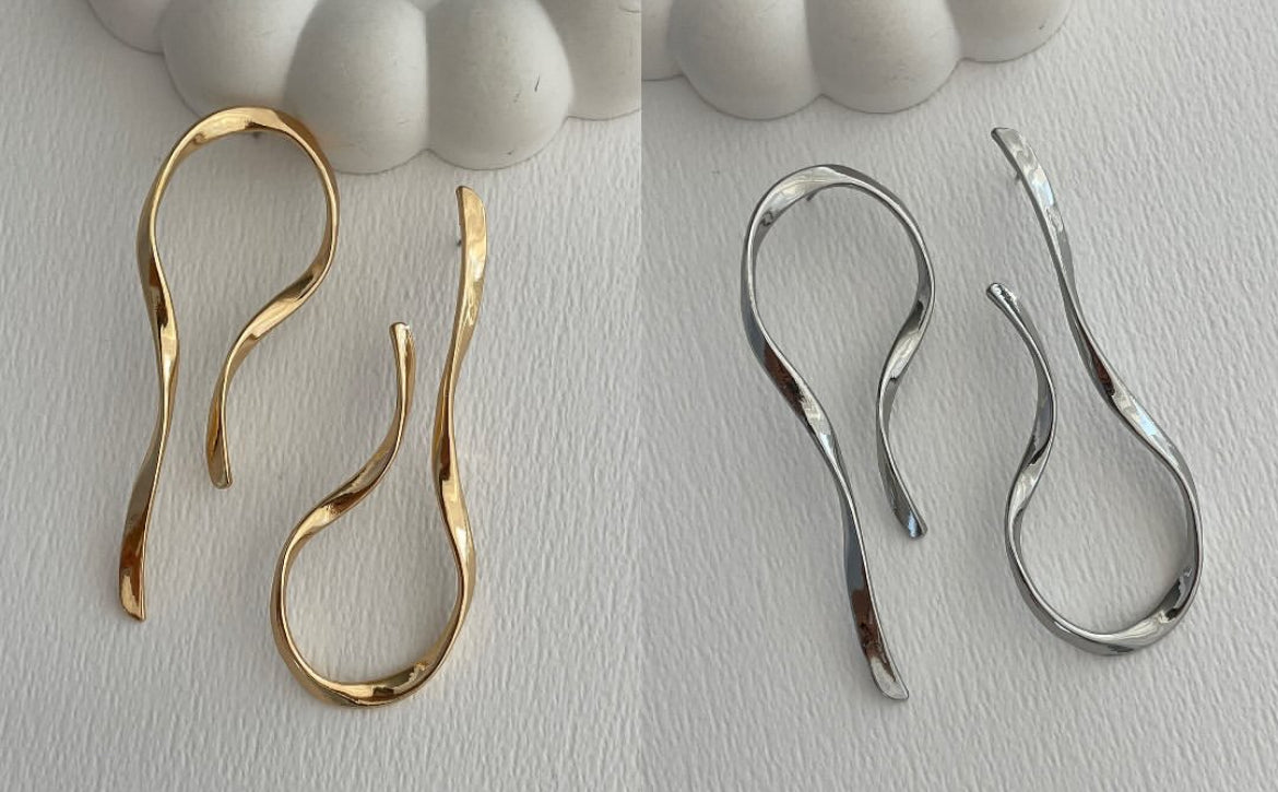 Wavy Arc earrings