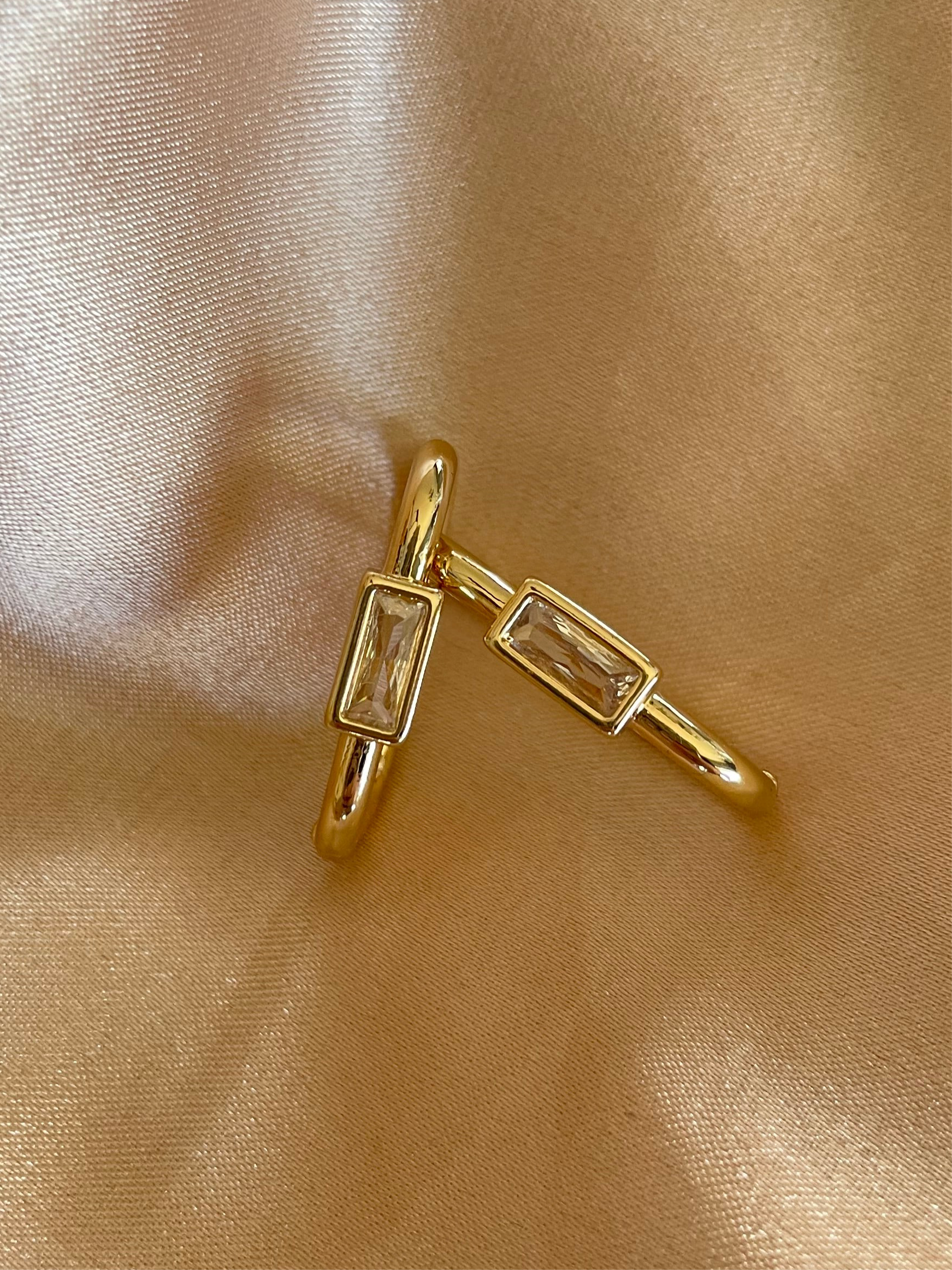 Huggie stone earrings