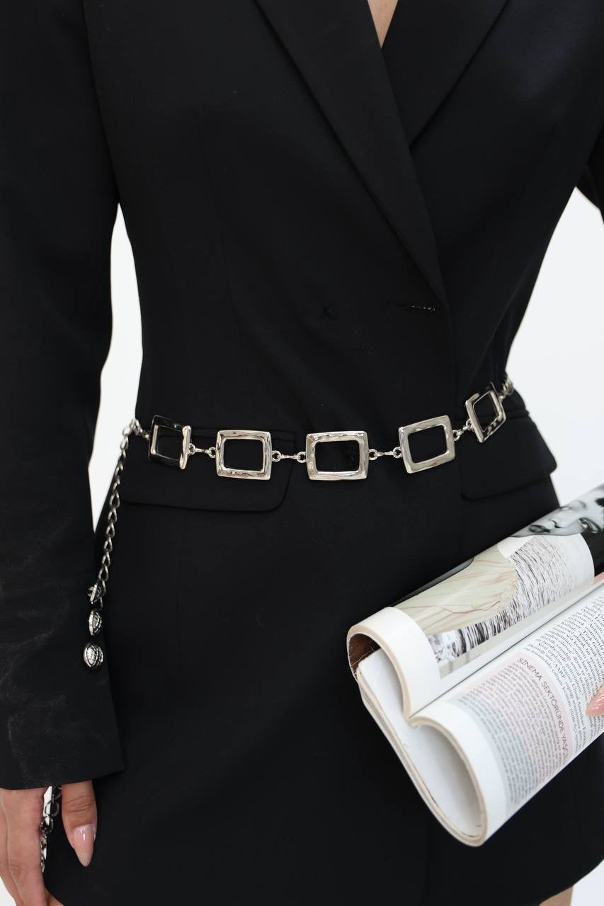 Rectangular shape chain belt