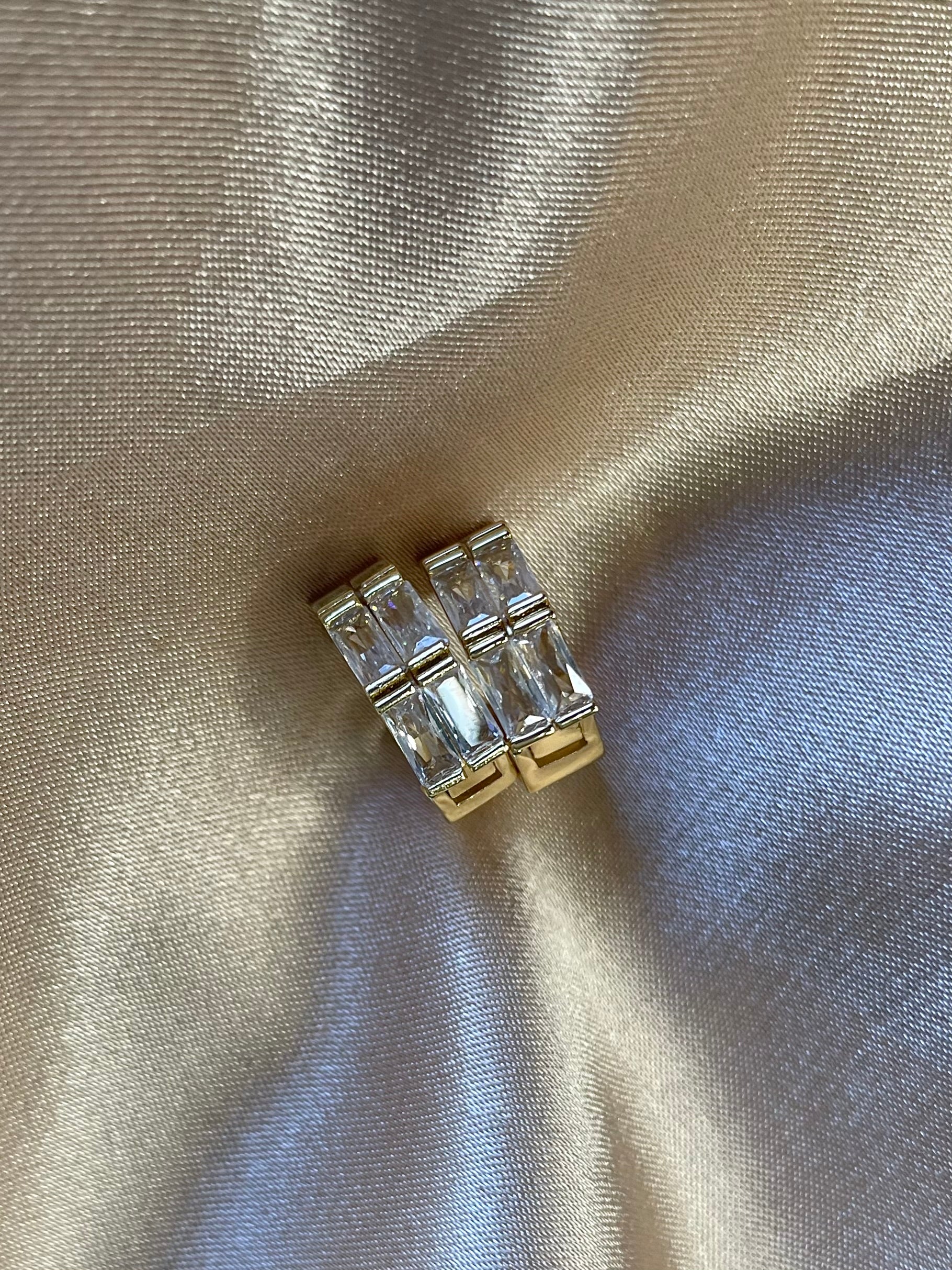 Mini golden hoops with rhinestones